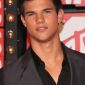 taylor-lautner-9139-4.jpg